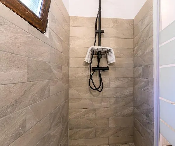 Backpacker's Apartment